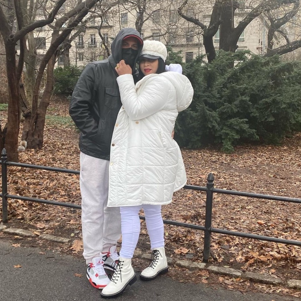 White puffer jacket - Picture 2 of 11